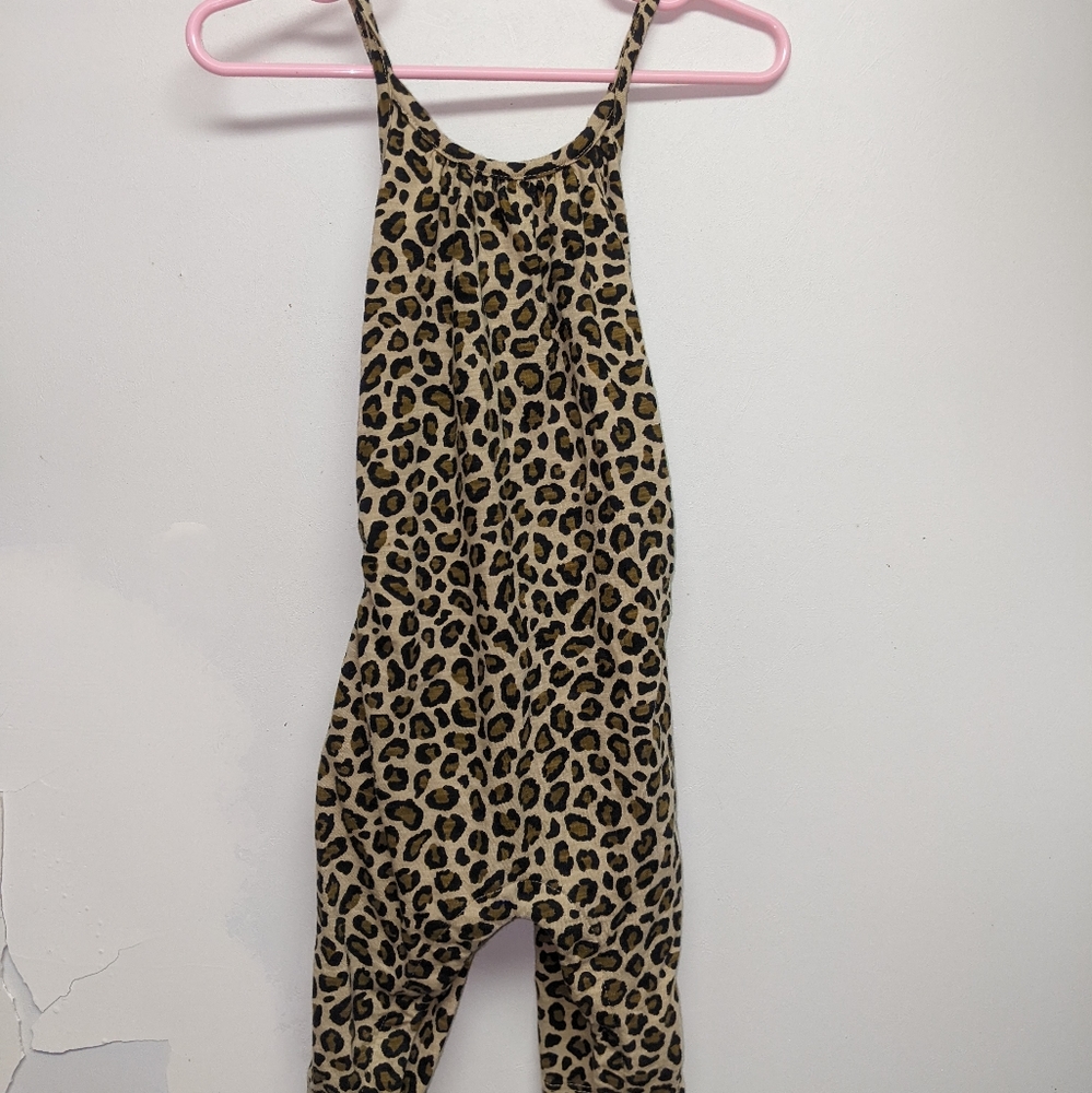 Old Navy girl's 12-18m romper